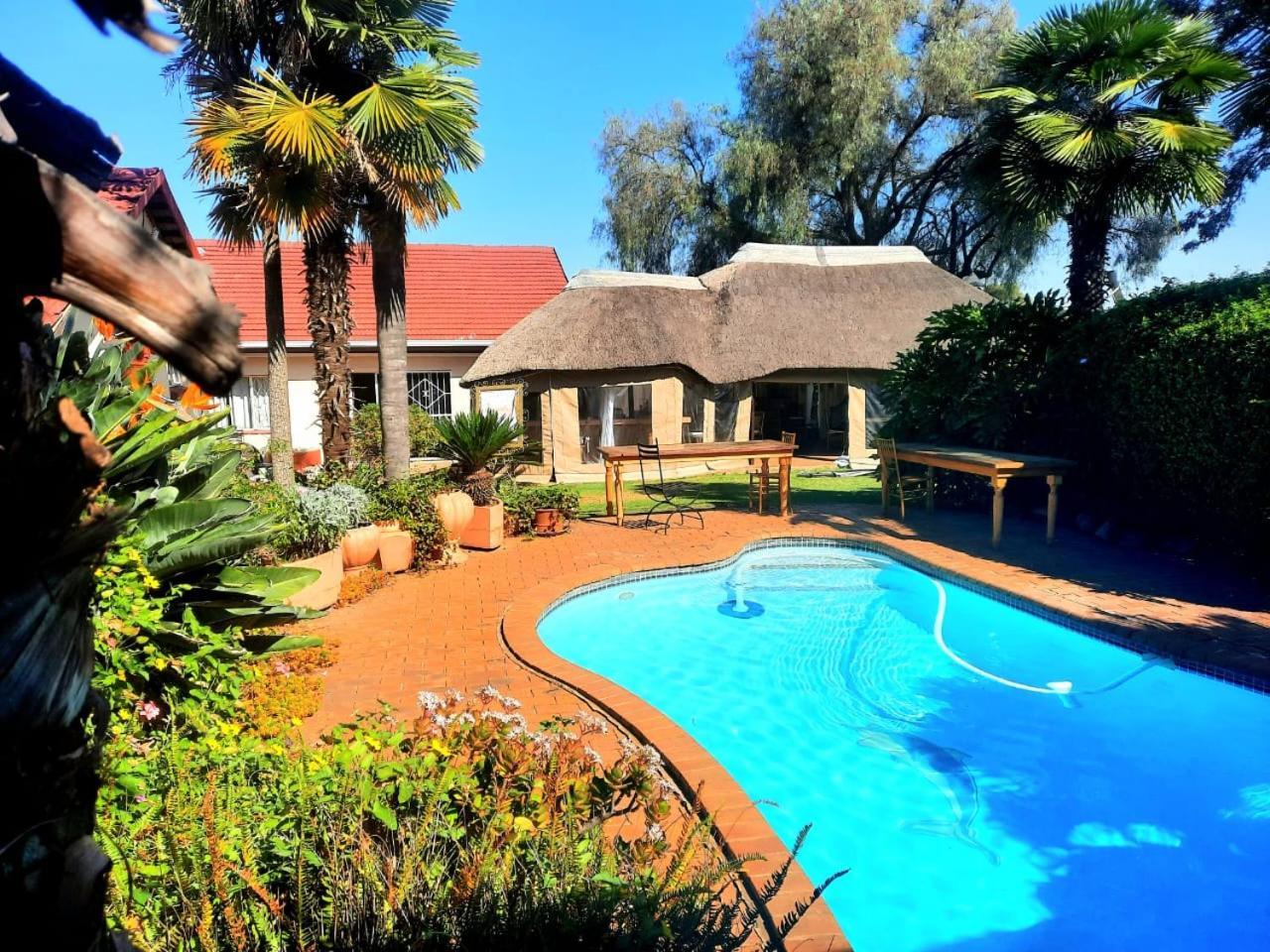 Sun And Stars Hotel Benoni Bagian luar foto