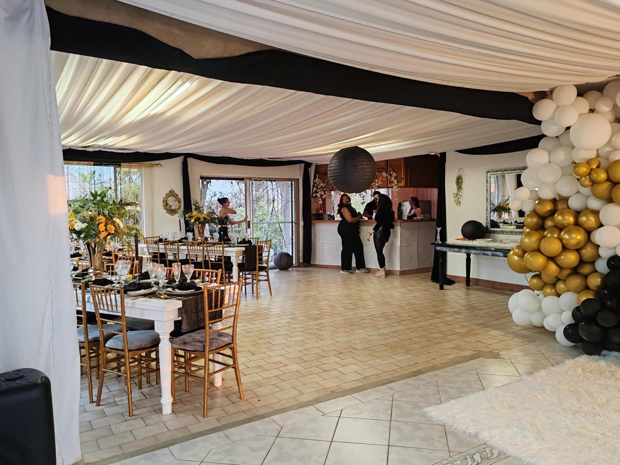 Sun And Stars Hotel Benoni Bagian luar foto